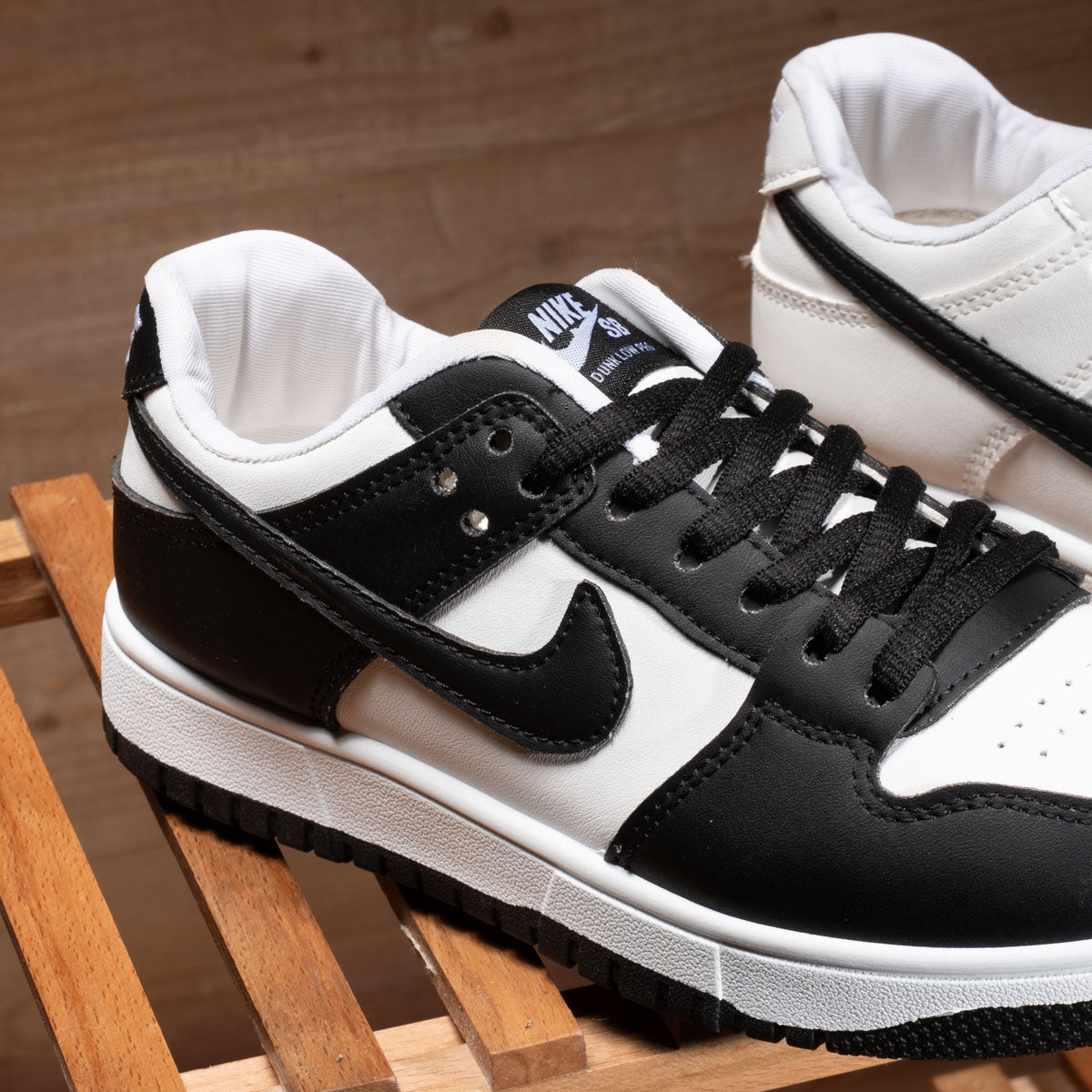 Nike SV
