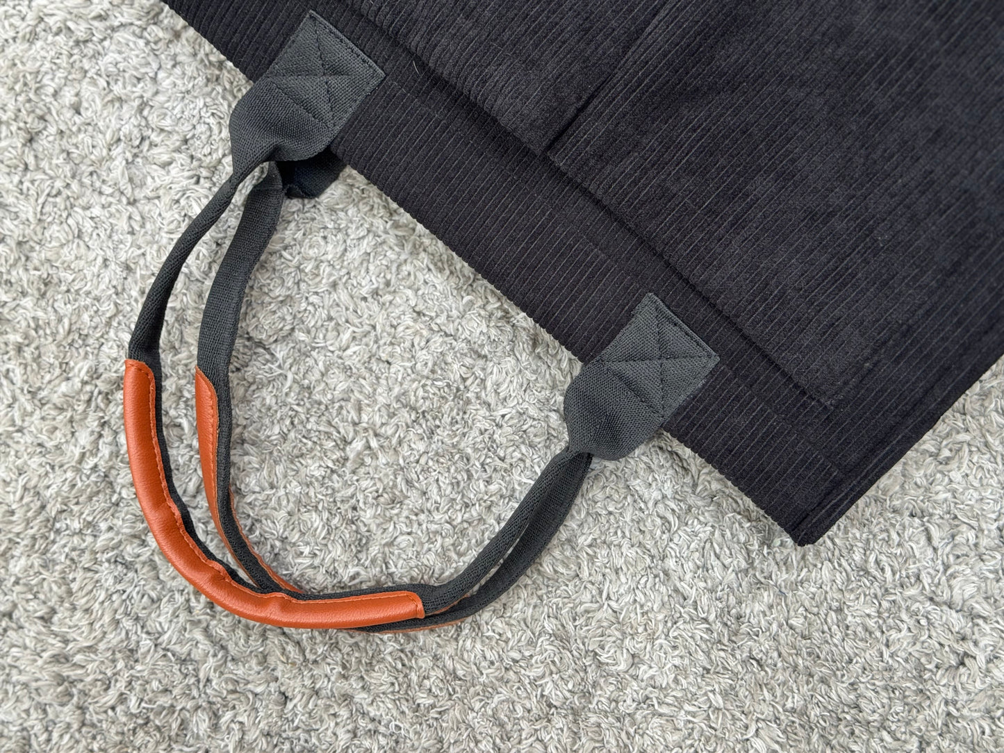 Classic Cord Bag
