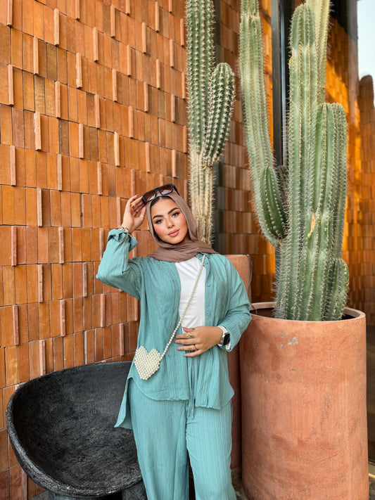 Fresca linen suit